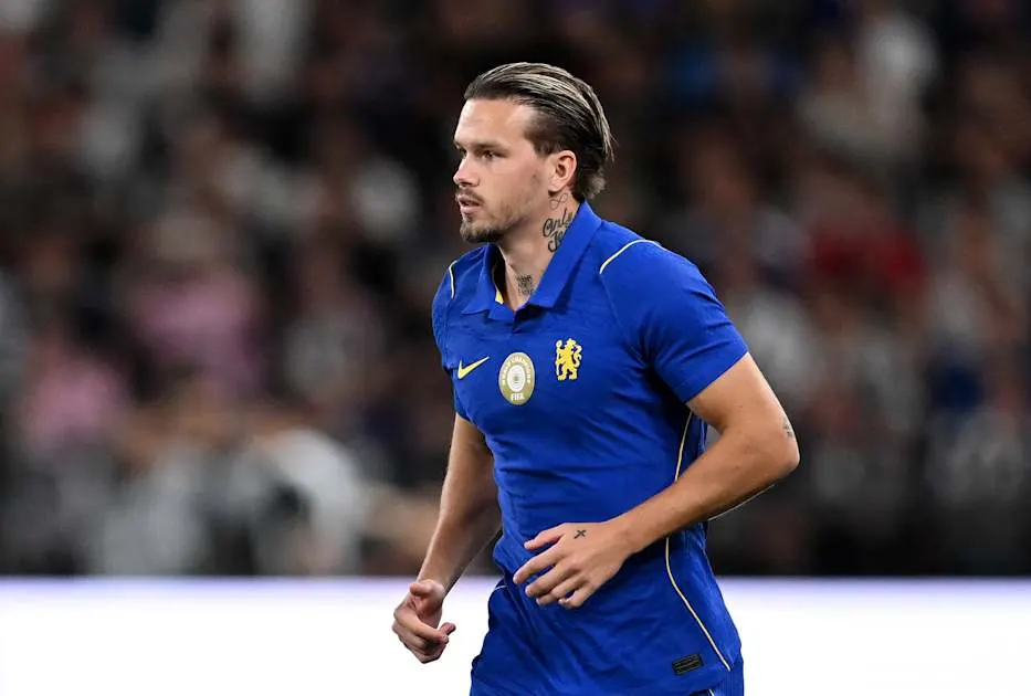 Mykhailo Mudryk trong màu áo Chelsea trước khi chuyển đến Tottenham theo hợp đồng cho mượn