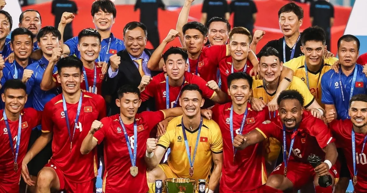 Ảnh minh họa từ Dân trí về đội tuyển Việt Nam ăn mừng chức vô địch ASEAN Cup 2026