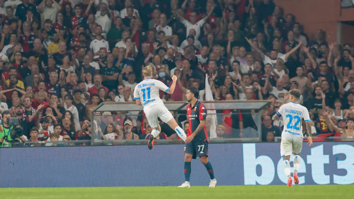 Ảnh minh họa từ Lega Serie A về chiến thắng 2-0 của Napoli trước Genoa trên sân Luigi Ferraris