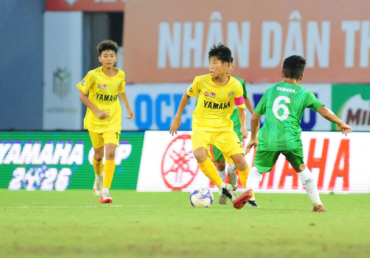 U13 Sông Lam Nghệ An thi đấu với U13 Đông Á Thanh Hóa