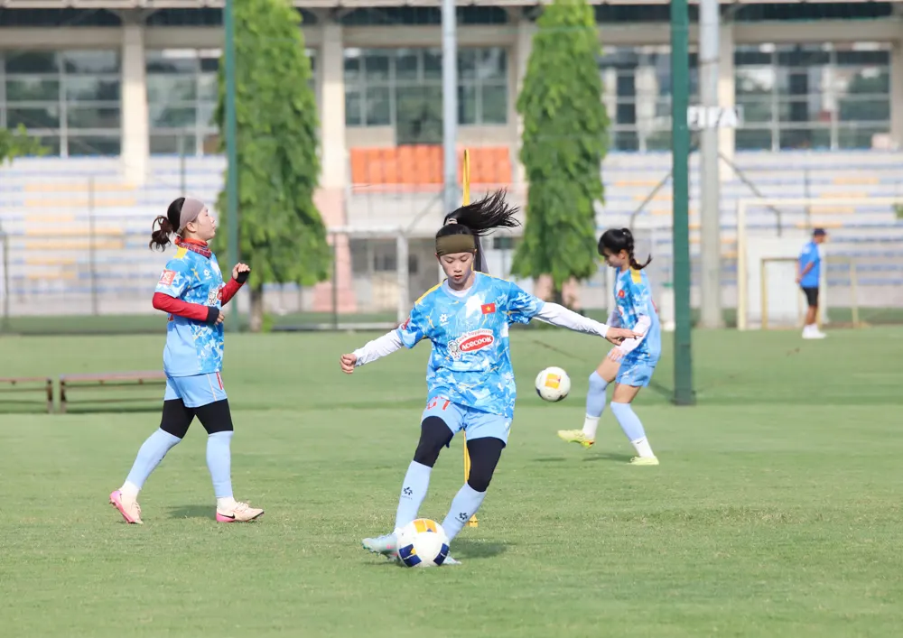 Ảnh minh họa từ VFF về Trần Thị Thu Phương trong đợt tập trung cùng đội tuyển nữ Việt Nam